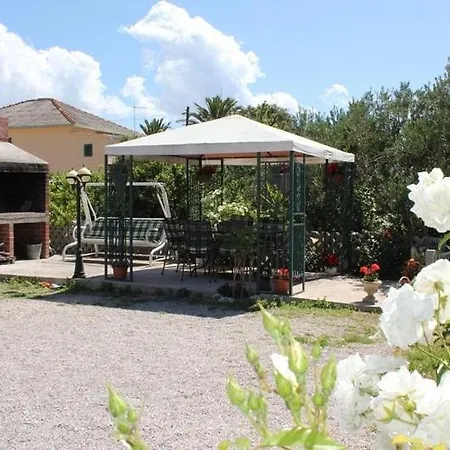 Sara Apartment Podstrana